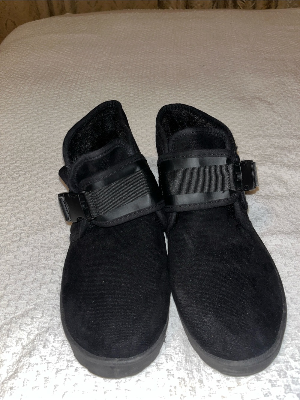 American Exchange Men's Black Chukka Boots with Strap